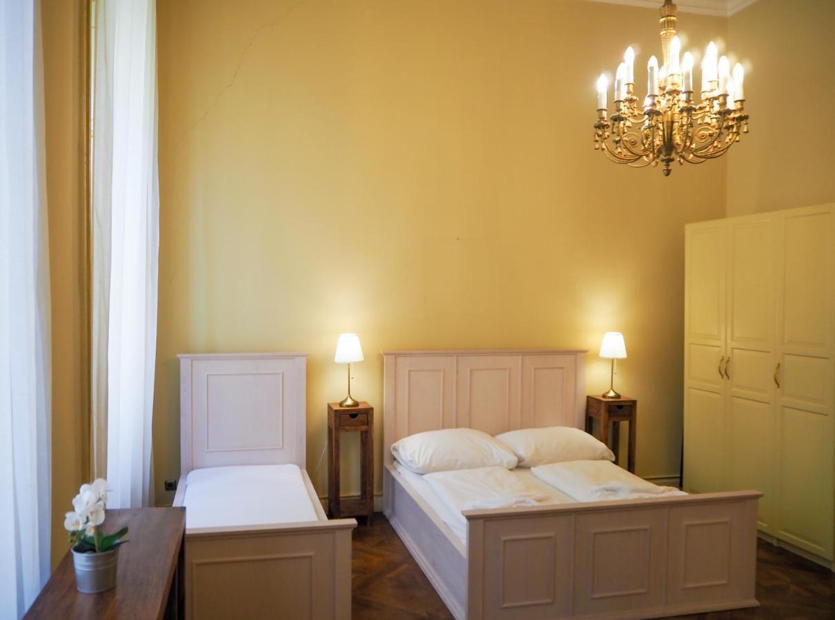 Smetanovo Nabrezi - Riverview Old Town Apartment Prága Kültér fotó